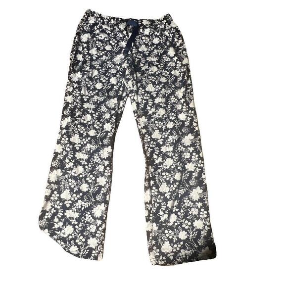 Lands' End Pants - Lands End Womens pull on pants  Size S. BU